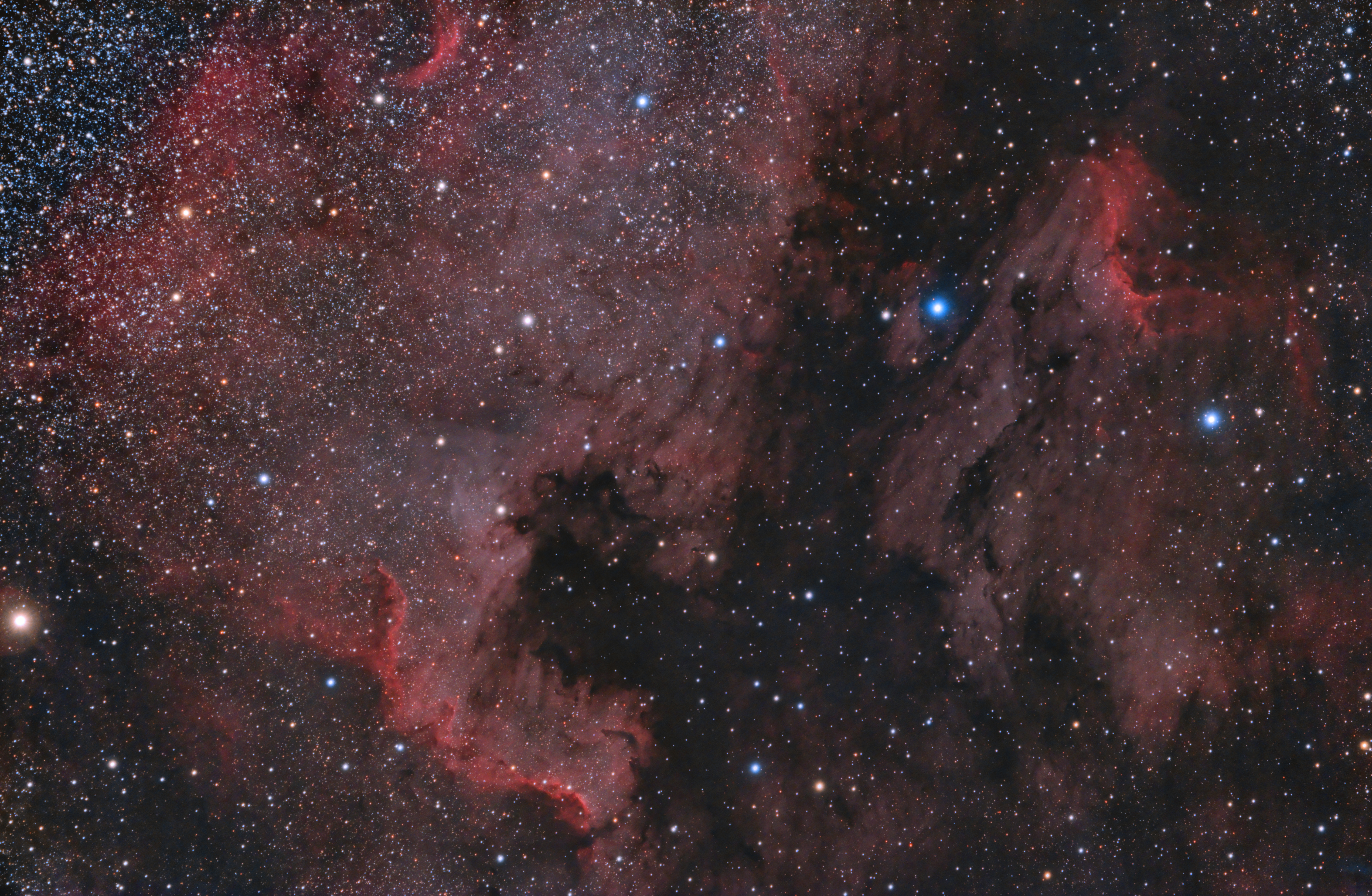 NGC 7000 North America Nebula, IC 5070 Pelican Nebula